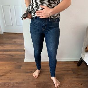 Carly Jean Los Angeles “Jett” high rise jeans